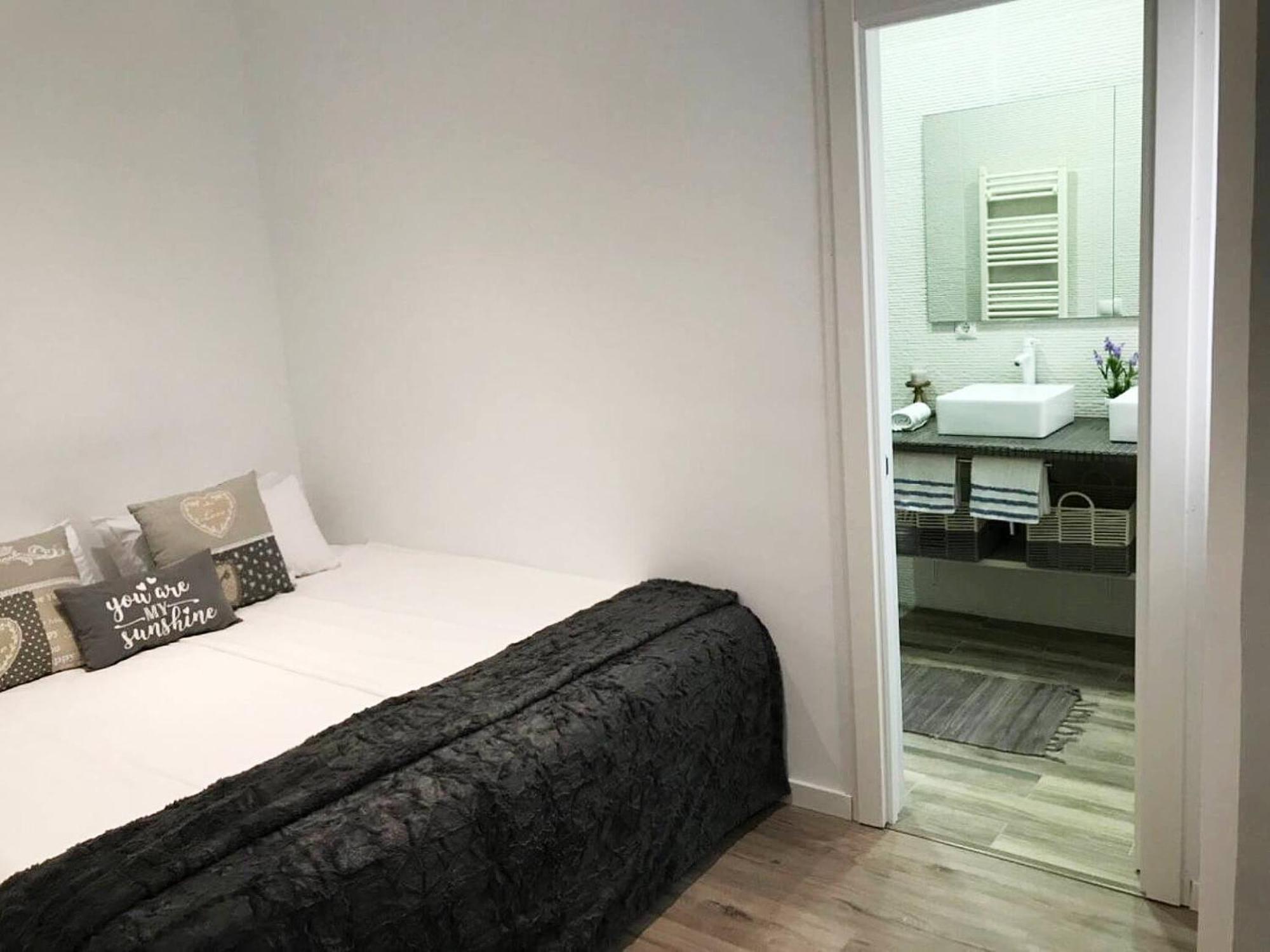 Adorable Urban Suites Las Palmas de Gran Canaria Bilik gambar